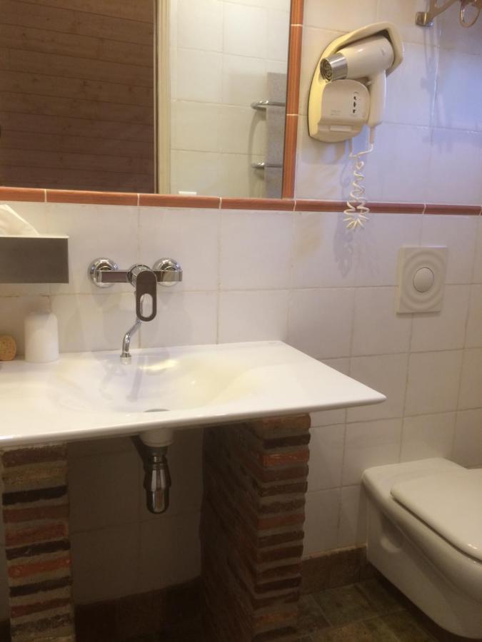 Bed and Breakfast La Ferme Au Colombier Neron Экстерьер фото