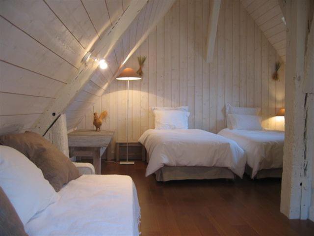 Bed and Breakfast La Ferme Au Colombier Neron Экстерьер фото
