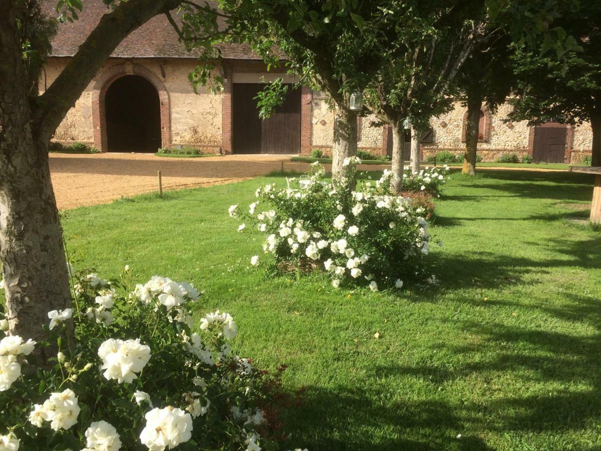 Bed and Breakfast La Ferme Au Colombier Neron Экстерьер фото