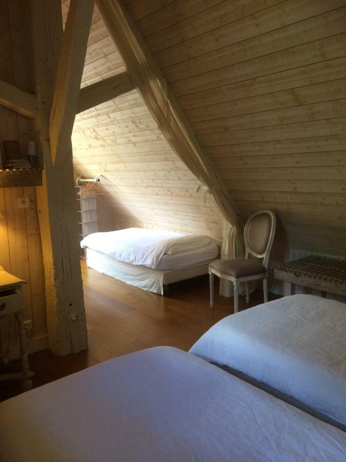 Bed and Breakfast La Ferme Au Colombier Neron Экстерьер фото